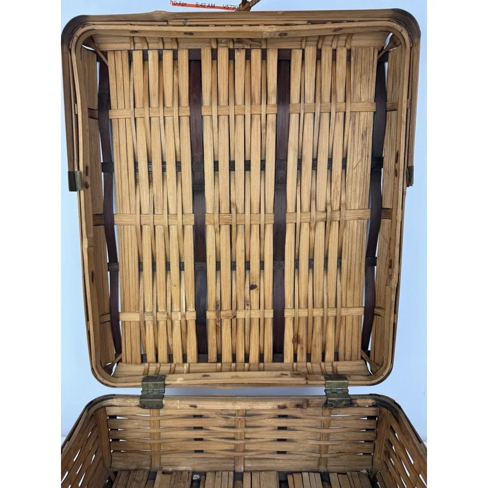Vintage Woven Picnic Basket Made In Occupied Japan Lid Hinged Decor 40's- 50's